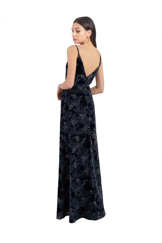 Azul marina oscuro línea A Cuello en V Terciopelo floral Terciopelo Elástico Largo Vestidos de dama de honor Tiendas
