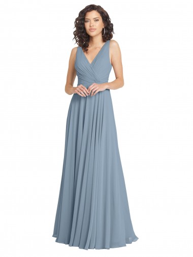 Azul polvoriento línea A Cuello en V Gasa Largo Vestidos de dama de honor Tiendas