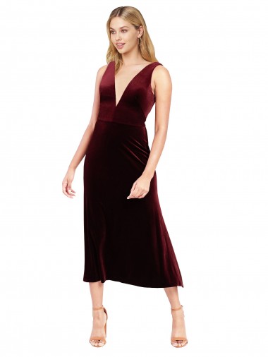 Borgoña línea A Cuello en V Midi Terciopelo Elástico Corto Vestidos de dama de honor / Vestidos de fiesta / Vestidos de cóctel Tiendas