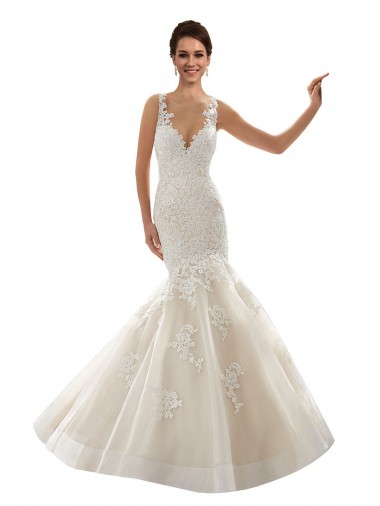 Marfil & Champán Sirena Cuello en V Cola capilla Tul Encaje Clásico Vestidos de novia Tiendas