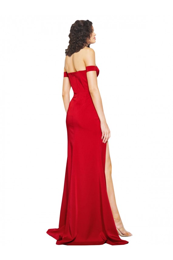 Rojo línea A Hombros Descubiertos Satén sedoso Largo Formales Vestidos de dama de honor / Vestidos de fiesta Tiendas