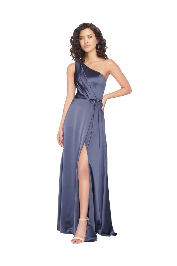 línea A Un Hombre Satén sedoso Largo Formales Vestidos de dama de honor / Vestidos de fiesta Tiendas